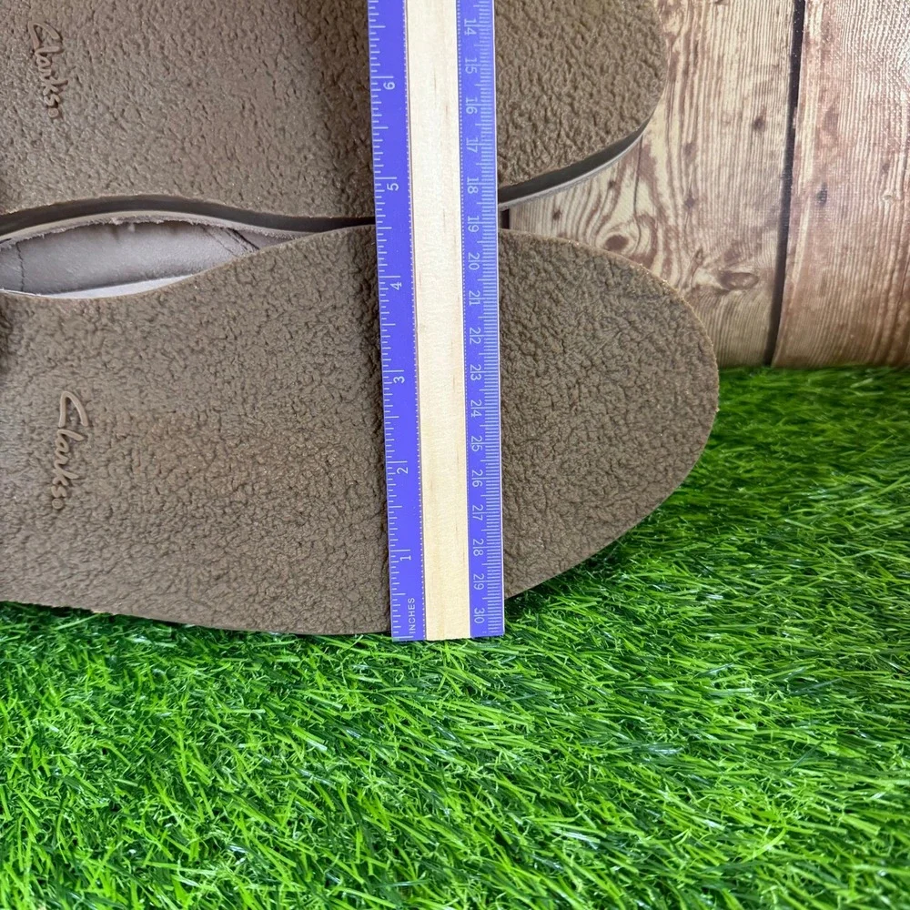 Clarks shoes are